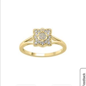 Yellow gold ring